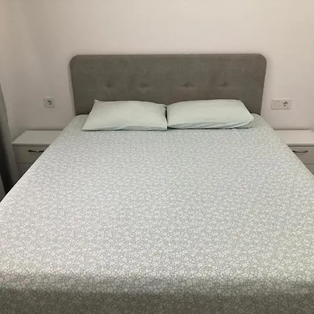 Airport Berkay Apart Апартаменты *
